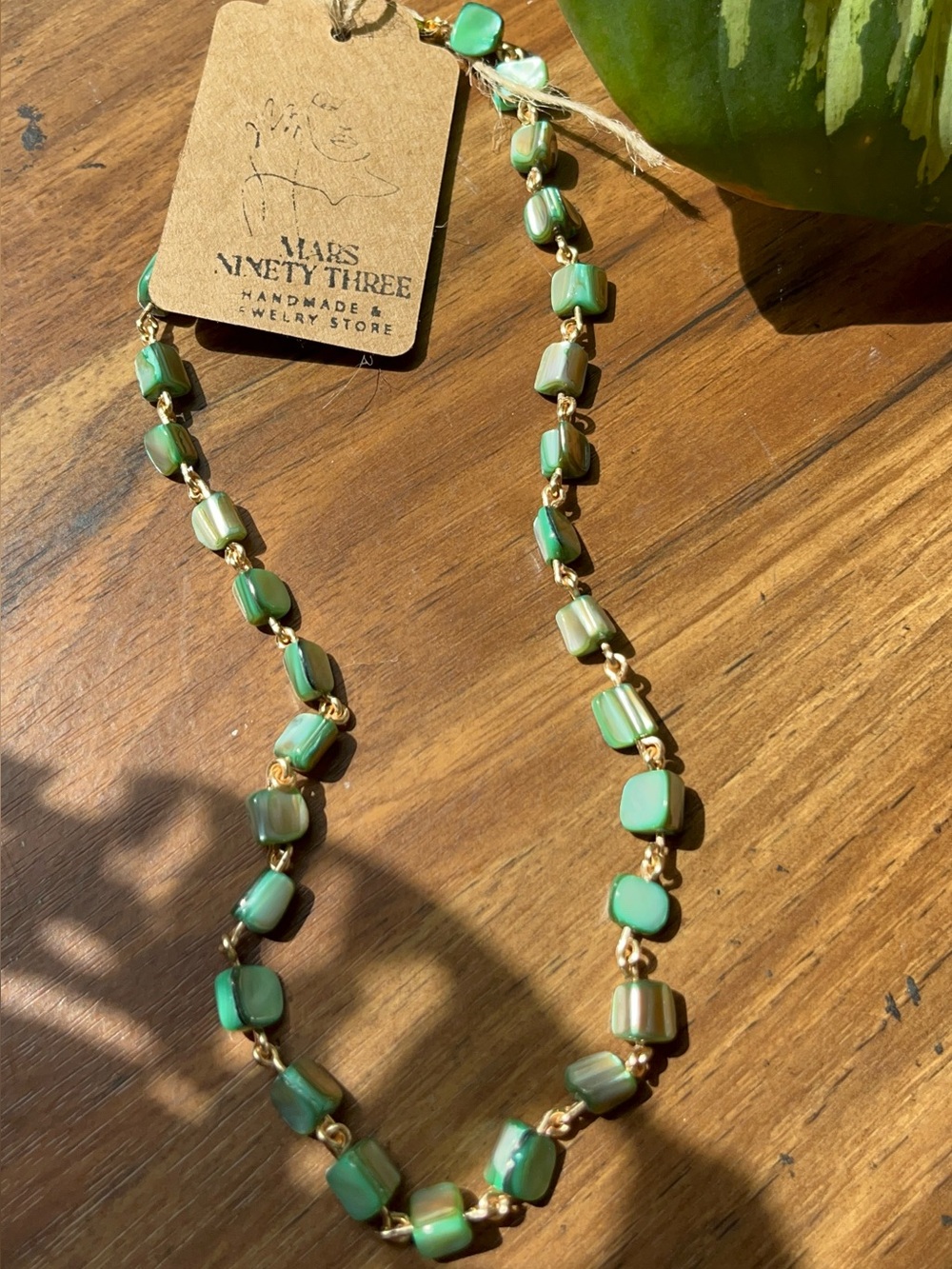 GREEN SHELL BRACELET